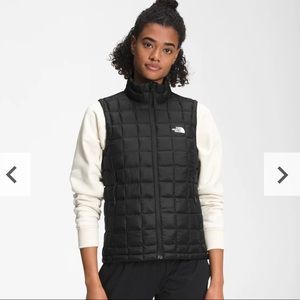 Worn one Northface thermoball puffer vest xs / small